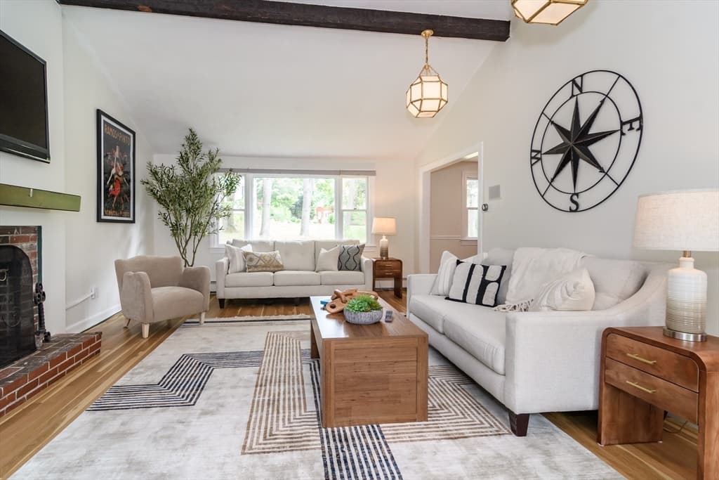 Casa em Natick — foto 9