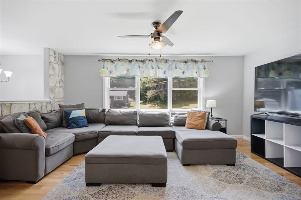 Casa em Marlborough — foto 6