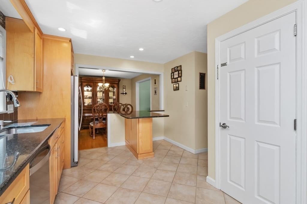Casa em Framingham — foto 6