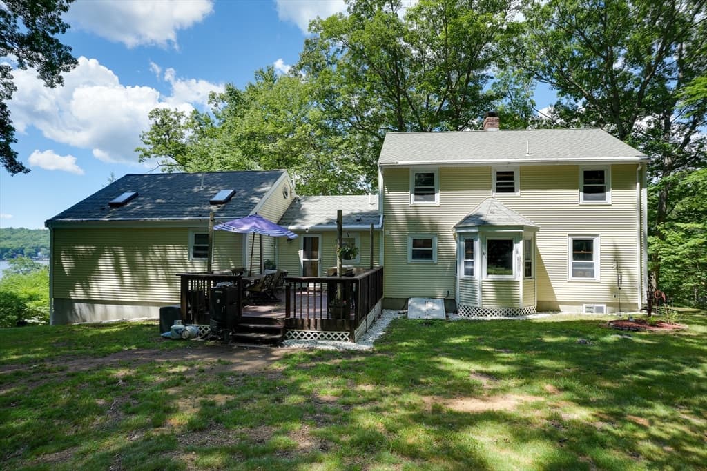 Casa em Hopkinton — foto 2