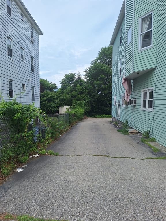Multi-família em Worcester — foto 5