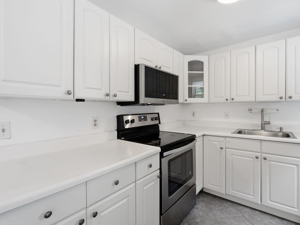 Condomínio em Framingham — foto 4