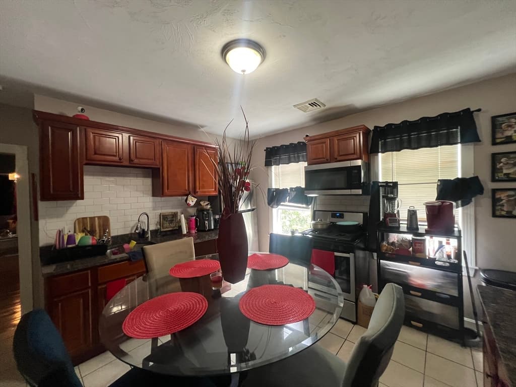 Multi-família em Worcester — foto 5