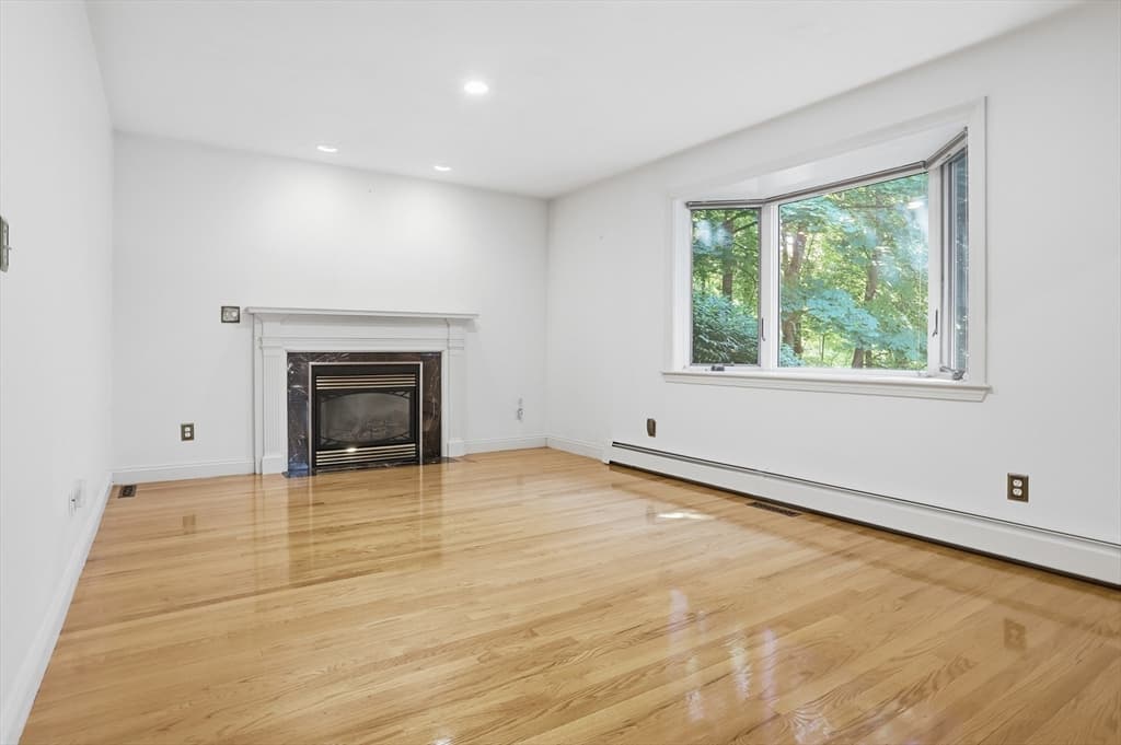 Casa em Framingham — foto 6