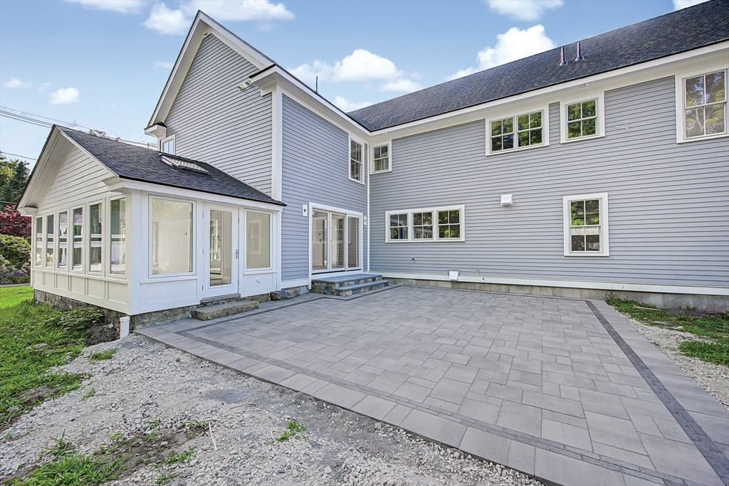 Casa em Hopkinton — foto 8