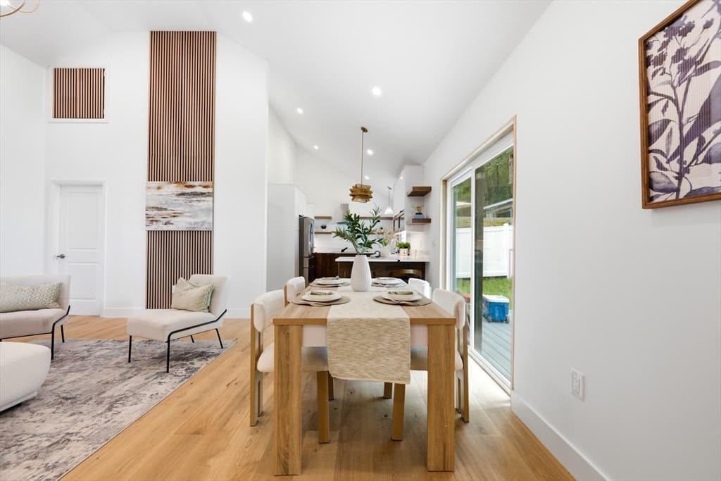 Casa em Hopkinton — foto 4
