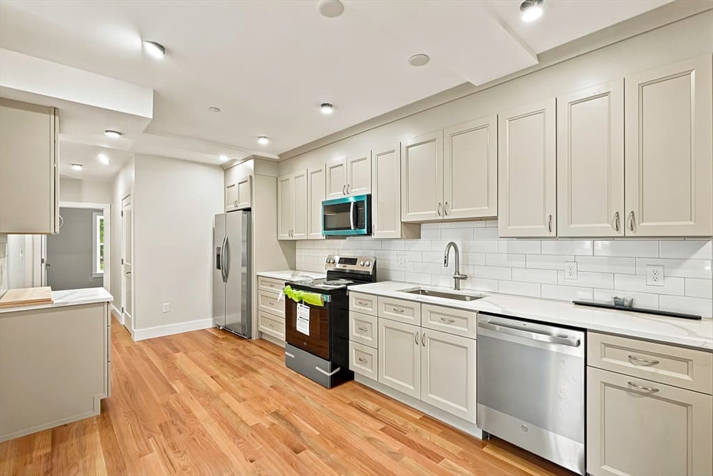 Multi-família em Framingham — foto 5