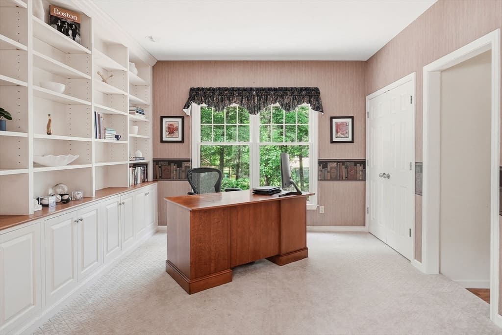 Casa em Natick — foto 9