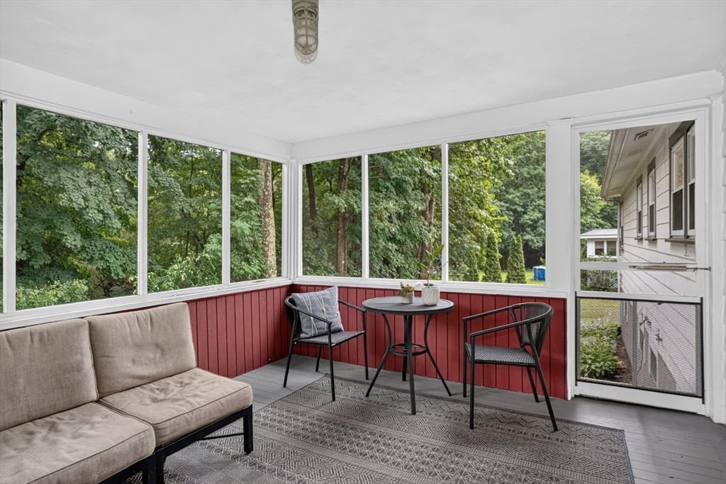 Casa em Framingham — foto 5