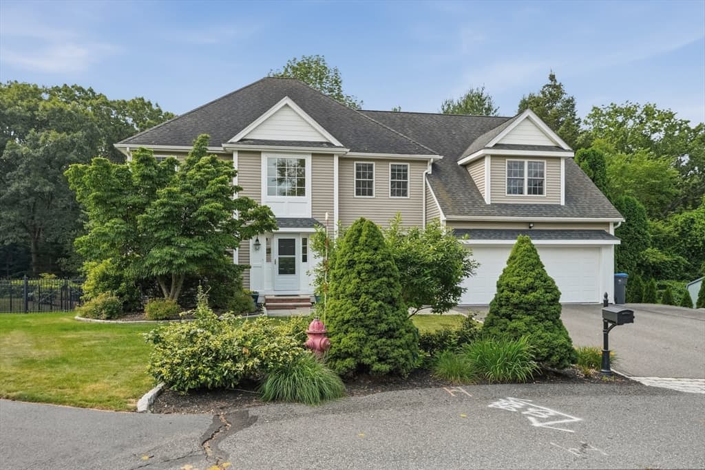 Casa em Natick — foto 2