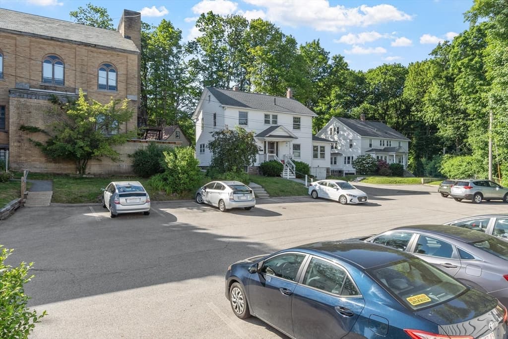 Multi-família em Worcester — foto 4
