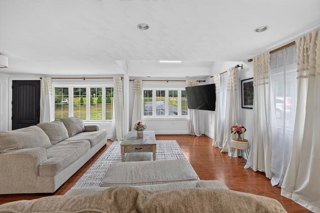 Casa em Framingham — foto 5