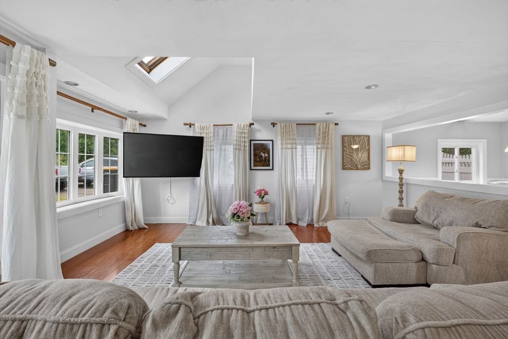 Casa em Framingham — foto 4