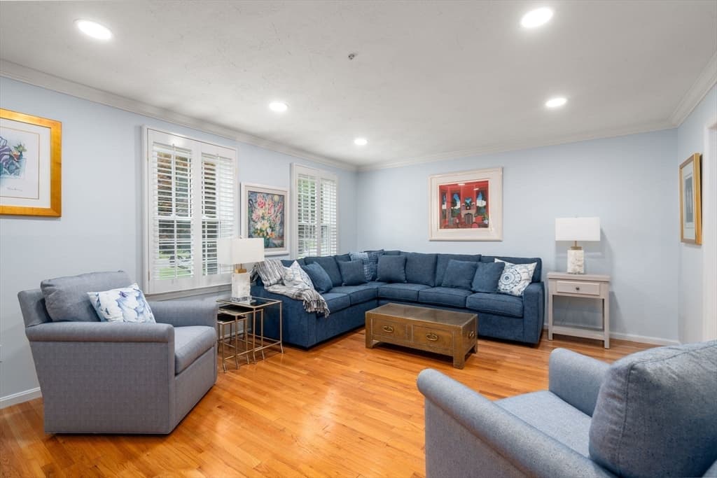Casa em Framingham — foto 5