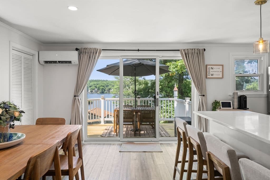 Casa em Hopkinton — foto 3