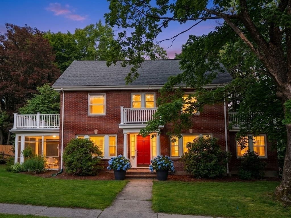 Casa em Framingham — foto 2