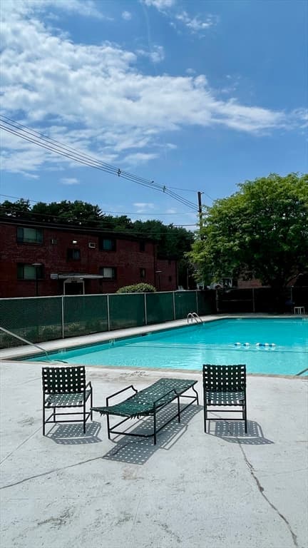 Condomínio em Framingham — foto 3