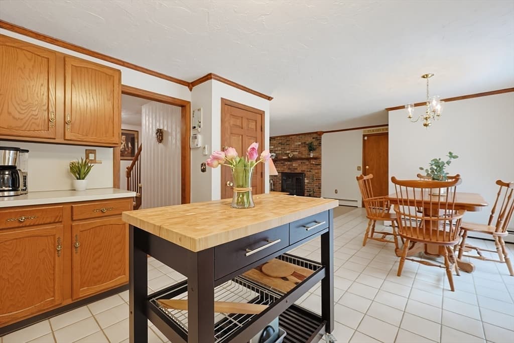 Casa em Hopkinton — foto 9
