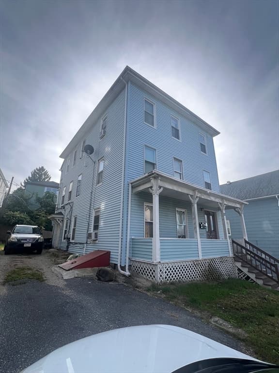 Multi-família em Worcester