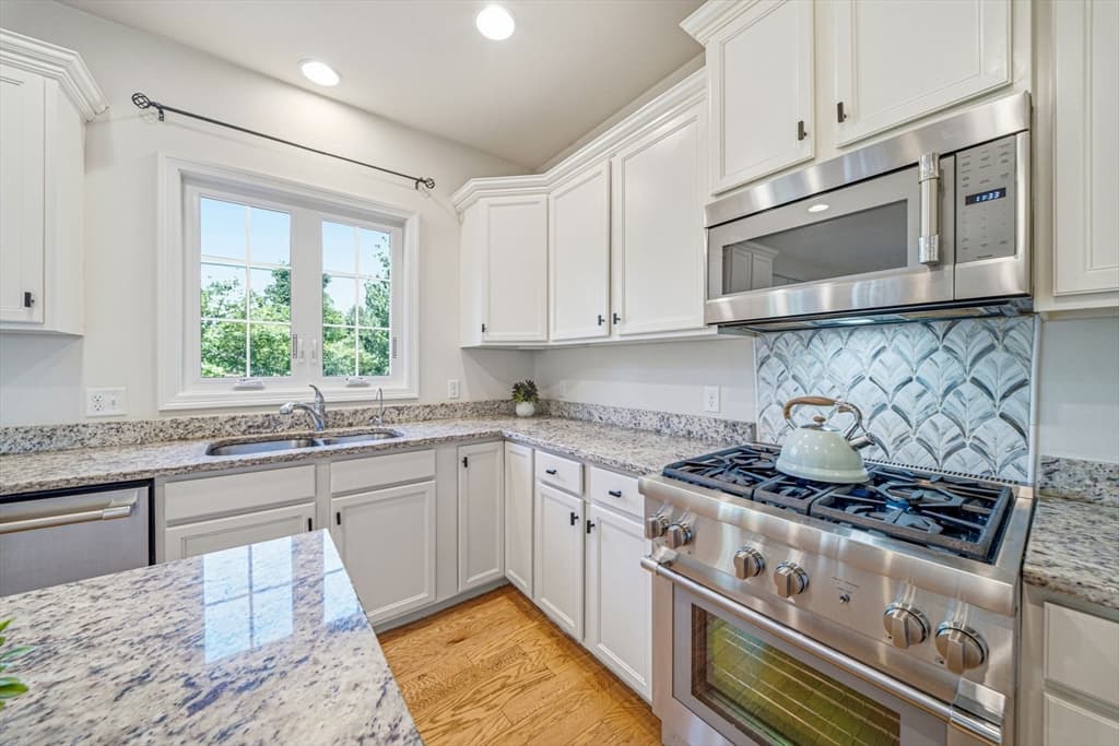Casa em Hopkinton — foto 6