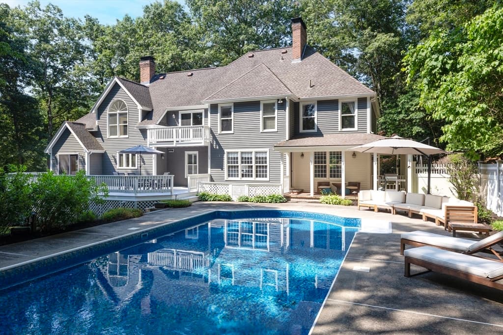 Casa em Hopkinton — foto 3
