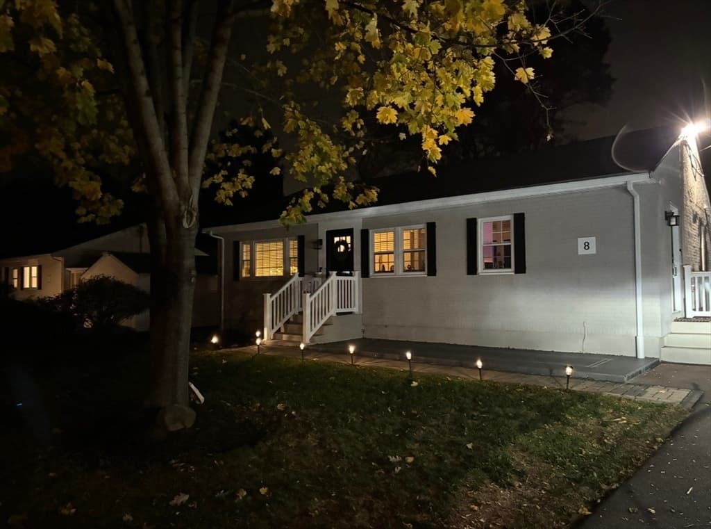 Casa em Framingham — foto 2