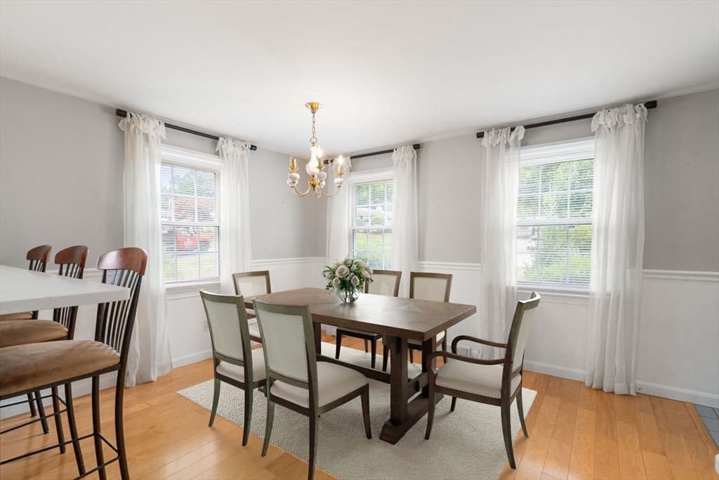 Casa em Framingham — foto 5
