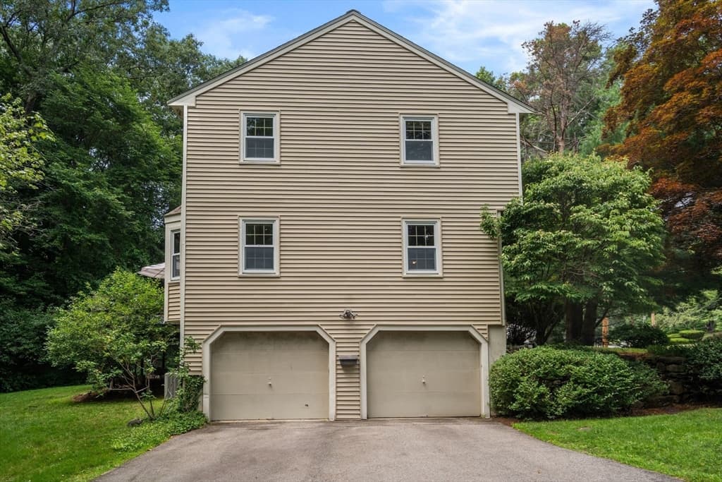 Casa em Framingham — foto 2