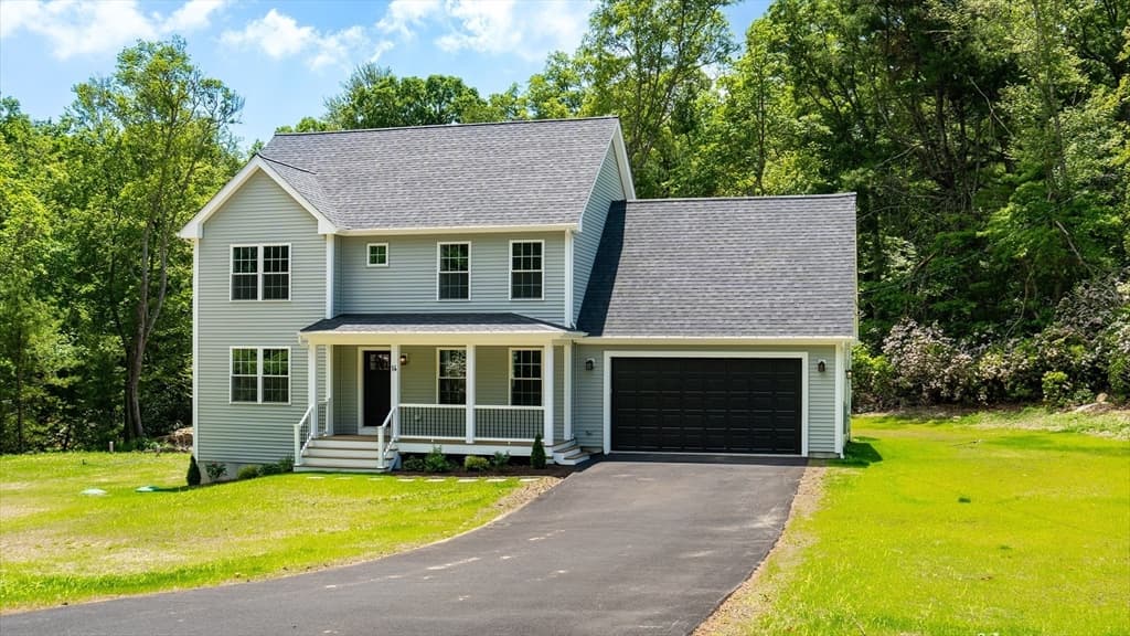 Casa em Hopkinton