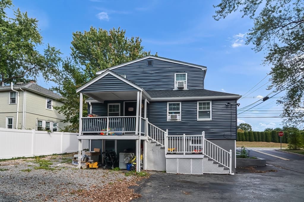 Multi-família em Natick
