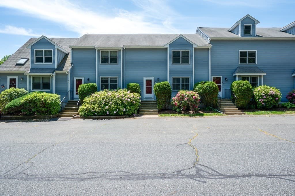 Condomínio em Hopkinton