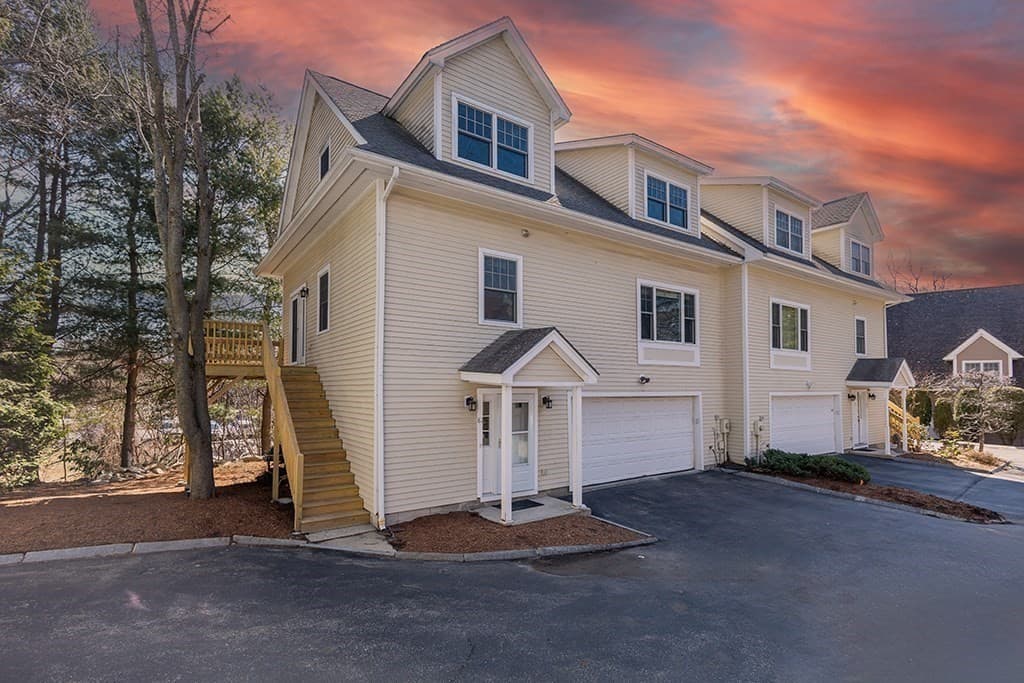Condomínio em Newton