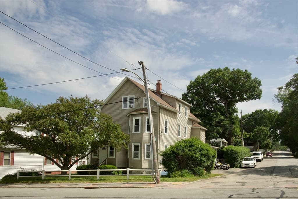 Multi-família em Worcester