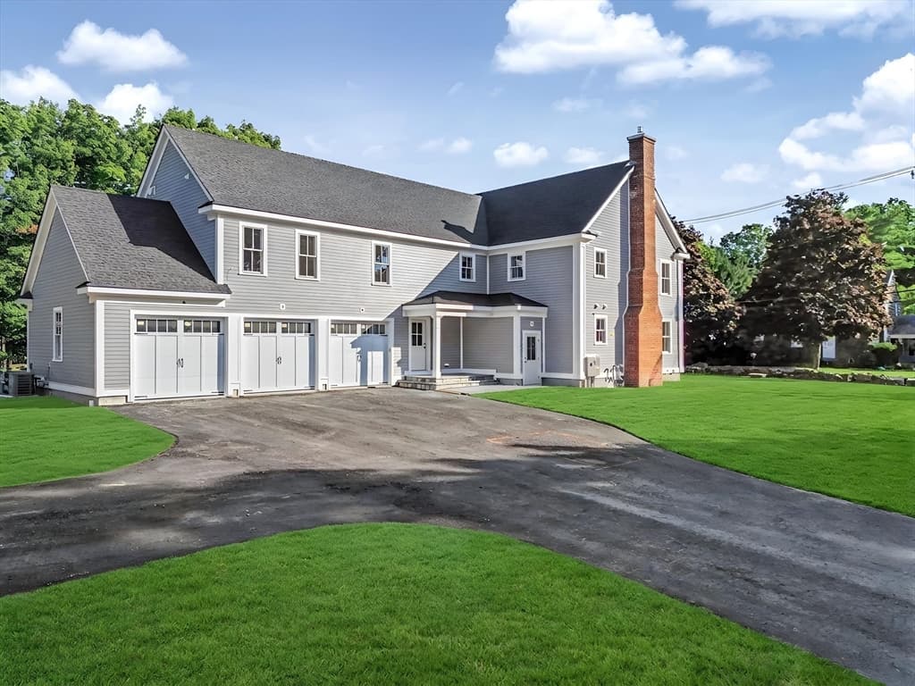 Casa em Hopkinton