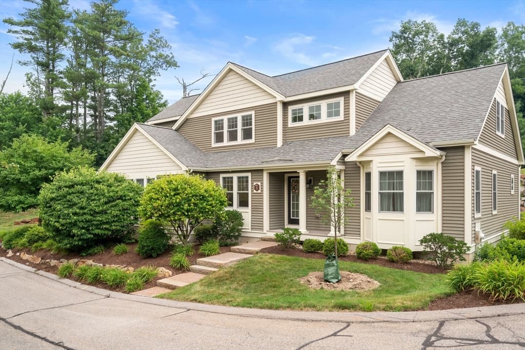 Condomínio em Hopkinton